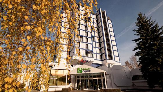 Оборудован ресторан в отеле Holiday Inn Express Moscow – Khovrino