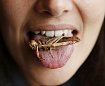 С января 2018 года в продовольствии ЕС появятся насекомые - кузнечики, черви, жуки