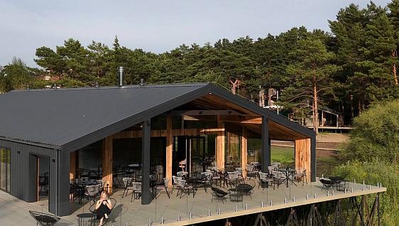 Гриль-ресторан парк-отеля Wood.Wood.Wood.