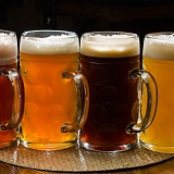 Власти Москвы намерены запретить продажу пива в нестационарных кафе